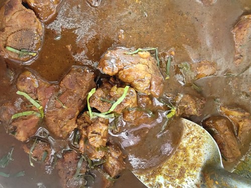 แกงคั่วพริกกระดูกหมู