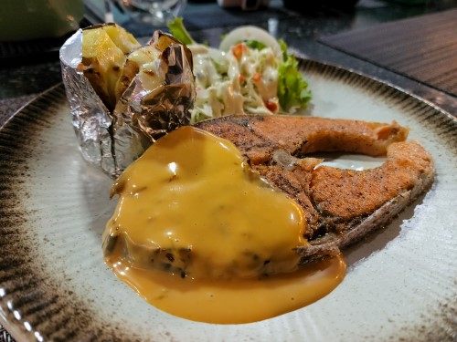 สเต็กแซลมอน