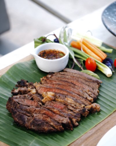 Aus. Rib Eye Steak With Spicy Sauce Thai Natheastern Style 