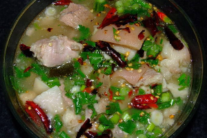 ต้มยำขาหมู