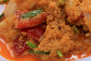 กุ้งผัดผงกระหรี่