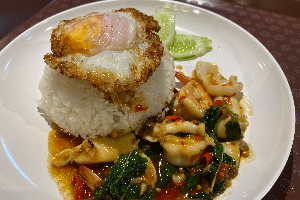 ข้าวกะเพรา ทะเล