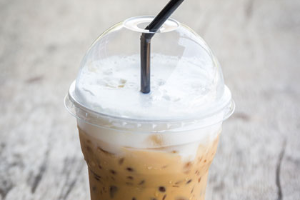 กาเเฟเย็น    ( ICED COFFEE )