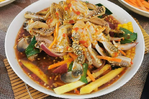 ยำปูม้า 