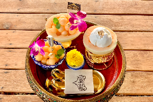 เซทแคนตาลูป ธูปกินได้ (Cantaloupe Set and Edible Incense)