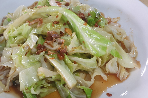 กะหล่ำปลีทอดน้ำปลา