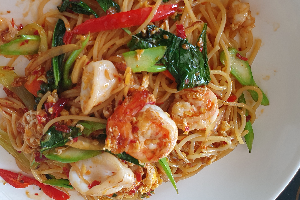 สปาเก็ตตี้ผัดขี้เมาทะเล