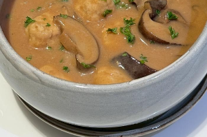 Pork Meatballs In Mushroom Sauce