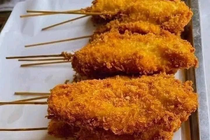 ไก่เสียบไม้ชุบแป้งทอด