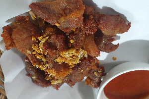 หมูทอดน้ำปลา