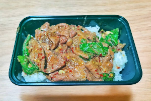 ข้าวกะเพราตับ