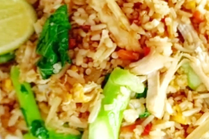 ข้าวผัดไก่