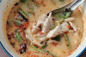 ต้มยำเนื้อไก่