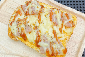 เบคอนชีส