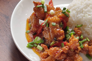 ไก่กรอบราดพริก