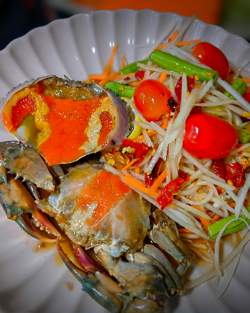 ส้มตำปูไข่ดอง