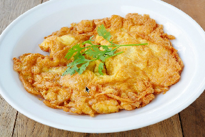 Thai omelette - Thailaendisches Omelette - ไข่เจียวไทย