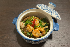 Baked Shrimp with Glass Noodles (გამომცხვარი კრევეტები შუშის ლაფშით)