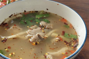 ต้มยำกระดูกหมู