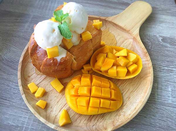 Mango Honey Toast