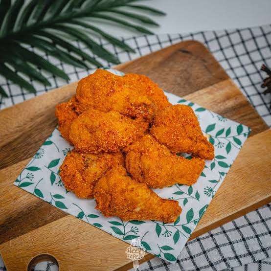 ไก่วิงค์แซ่บ