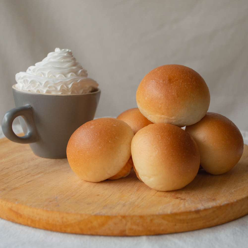  ขนมปังไส้ครีม (ลูกเล็ก)