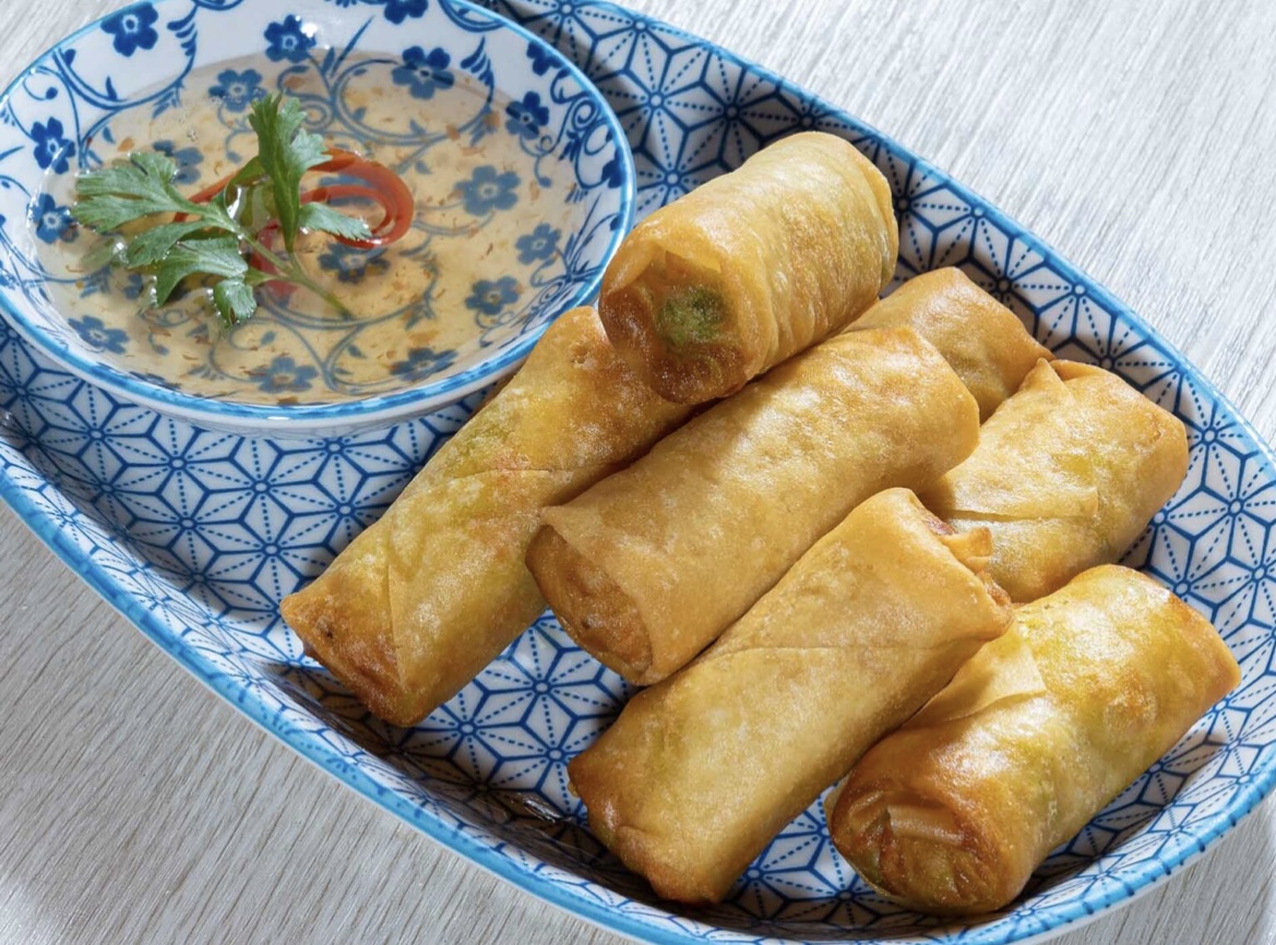 Spring Rolls / เปาะเปี๊ยะ