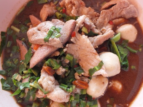 หมูสด   (พิเศษ)