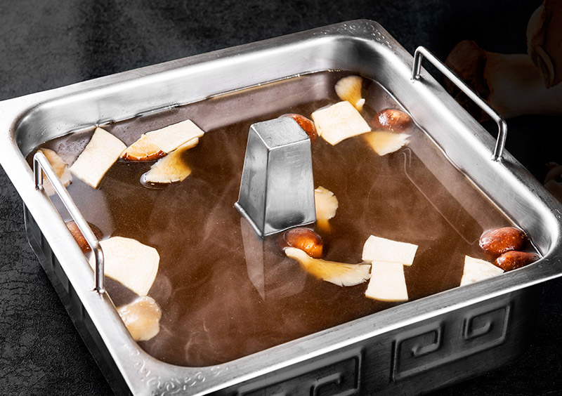 หม้อไฟน้ำซุปเห็ด / Mushroom Base / 菌汤火锅