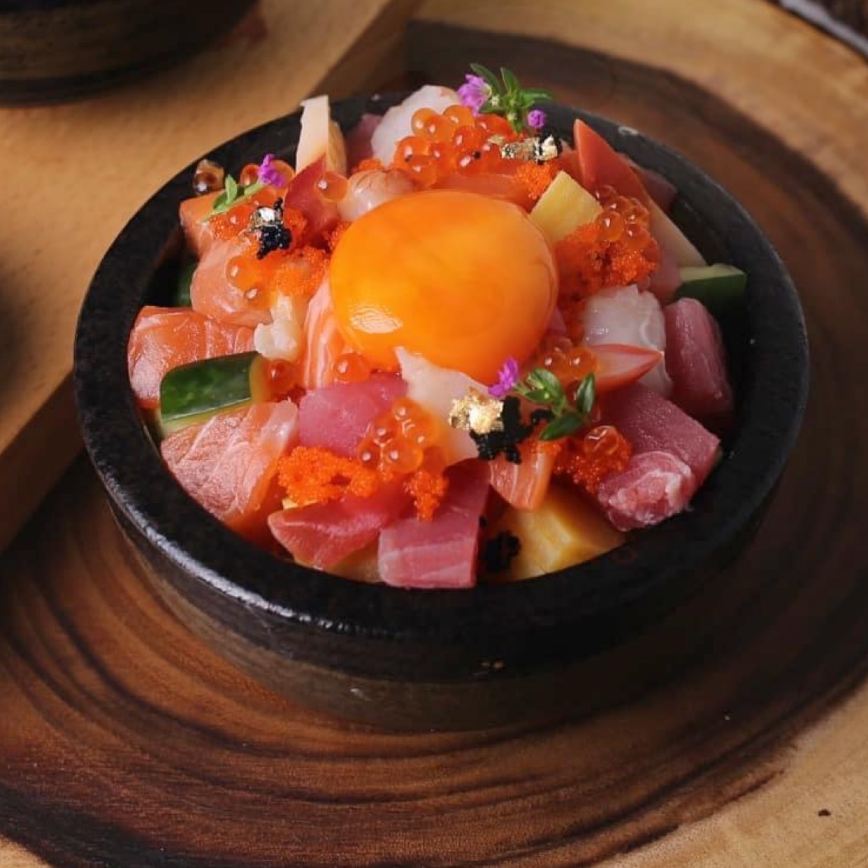 ข้าวหน้าปลาดิบรวม