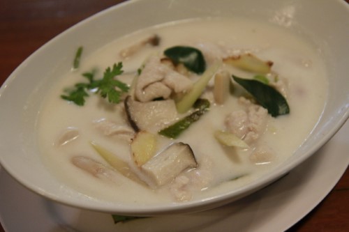47. TOM KHA GAI