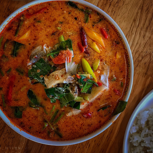 ต้มยำรวม กะพง กุ้ง หมึก