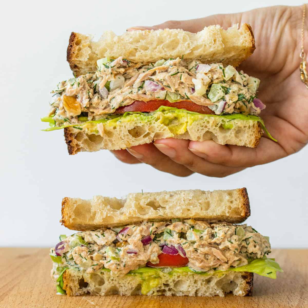 ทูน่าน้ำสลัด