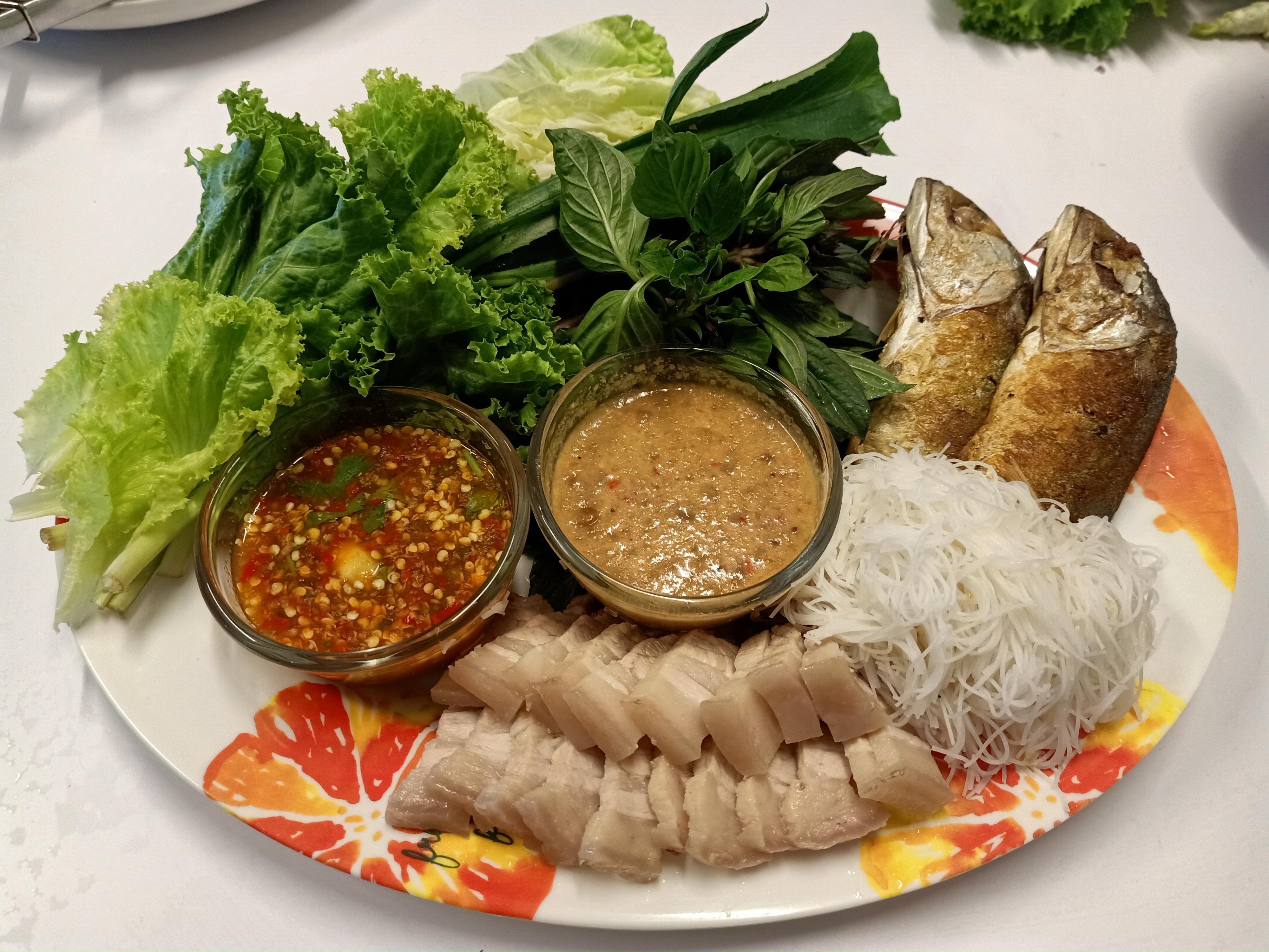 เมี่ยงปลาทู+หมูสามชั้น