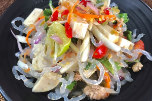 ยำเส้นแก้วหมูสับ(หมูยอ)