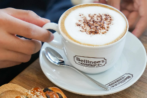 คาปูชิโน่ร้อน - Hot Cappuccino 8 Oz.
