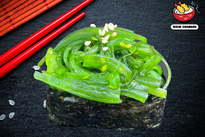 ซูชิยำสาหร่ายญี่ปุ่น