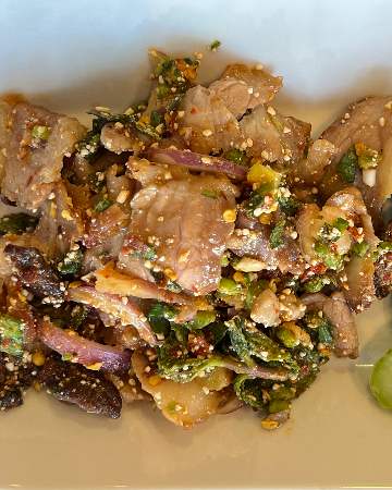 เนื้อน้ำตก