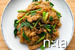 ผัดซีอิ๊วทะเล