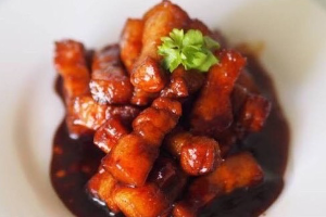 Sweet Pork Condiment (Muu Wanna)