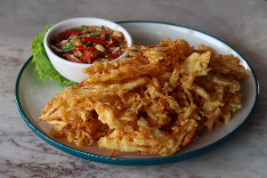 ส้มตำทอด