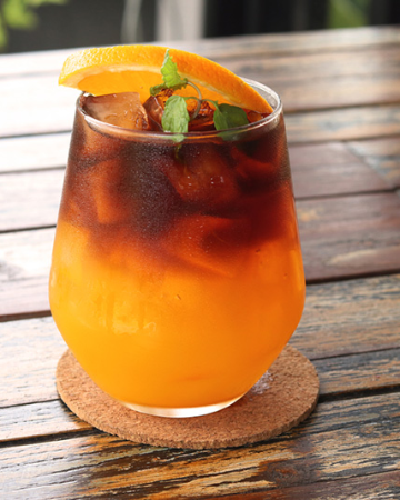 อเมริกาโน่ น้ำส้ม