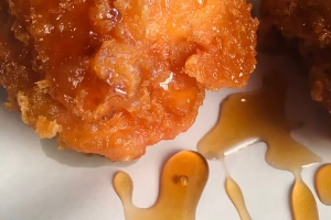 ไก่กรอบซอสน้ำปลา | Crispy Fried Chicken with Fish Sauce