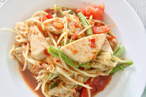 ส้มตำหมูยอ (Pork stick spicy salad)