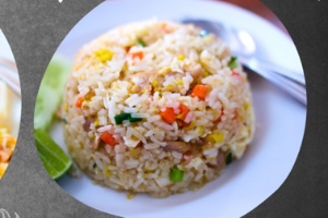 ข้าวผัดหมู(បាយឆាសាចច់ជ្រូក)
