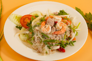 ยำวุ้นเส้น