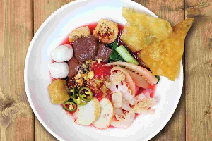 ก๋วยเตี๋ยวไก่เย็นตาโฟ