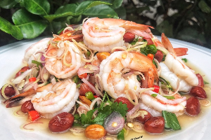 ยำตะใคร้กุ้งสด