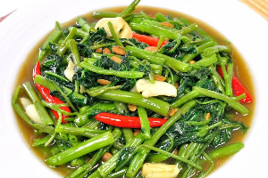 ผัดผักบุ้ง