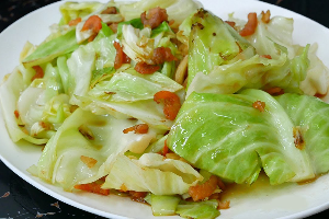 กะหล่ำปลีทอดน้ำปลา